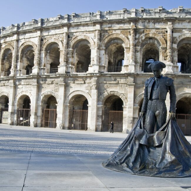 Arène de Nîmes et Nimeno II